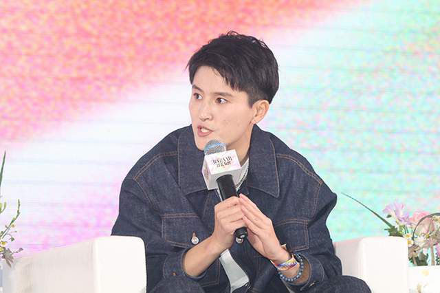 日韩成人在线免费视频